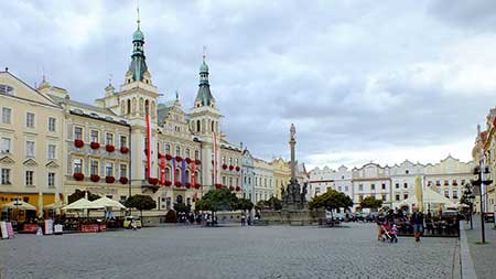 Pardubice, Perštýnské náměstí